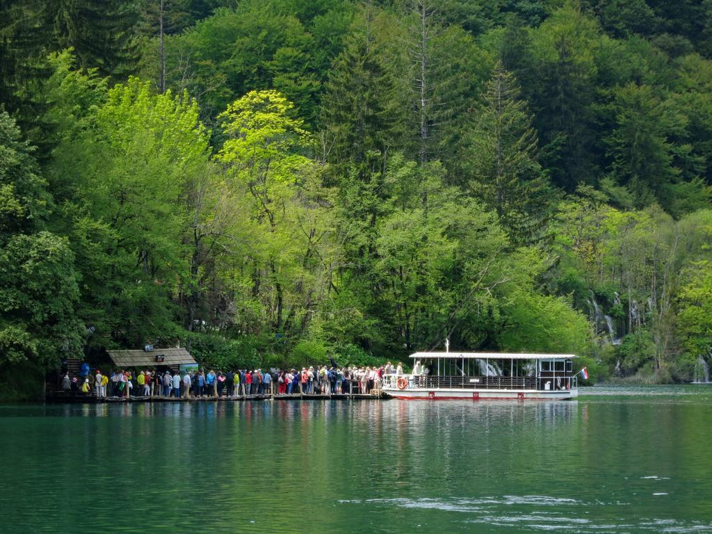 Apartment Near The Lakes Plitvička Jezera Dış mekan fotoğraf