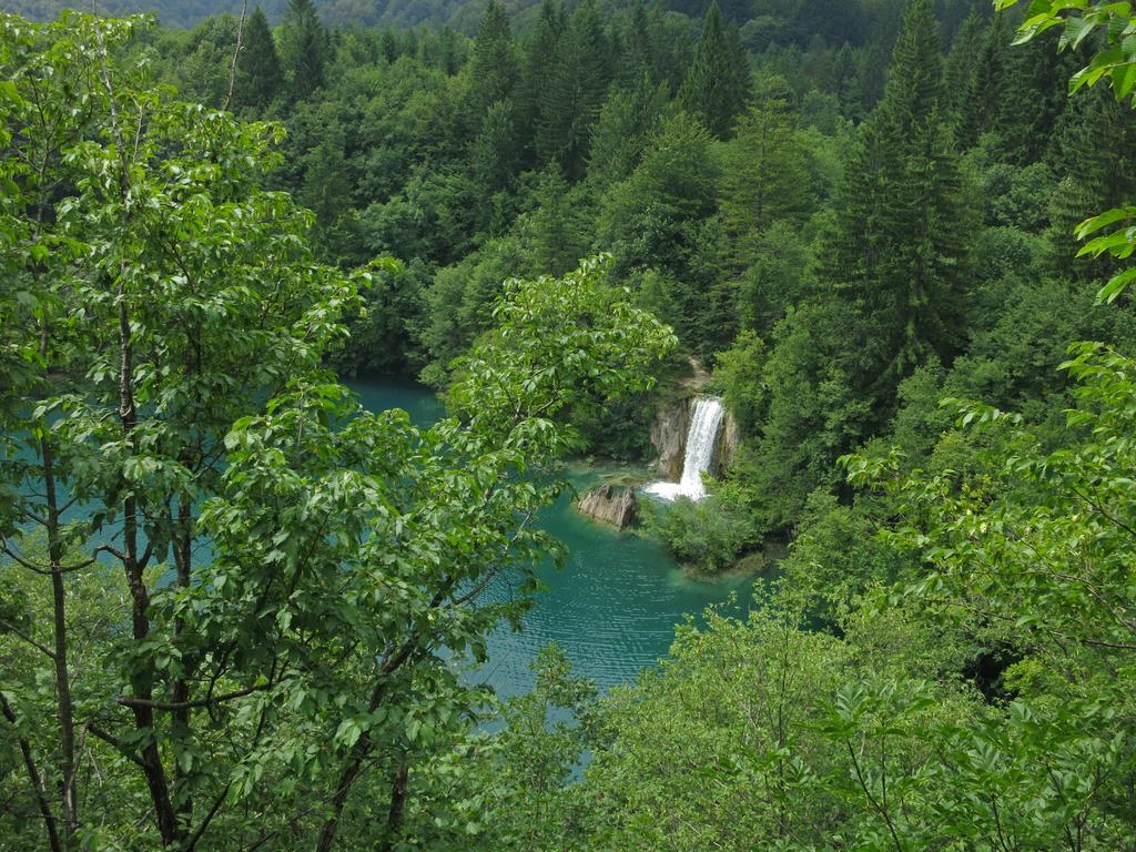 Apartment Near The Lakes Plitvička Jezera Dış mekan fotoğraf